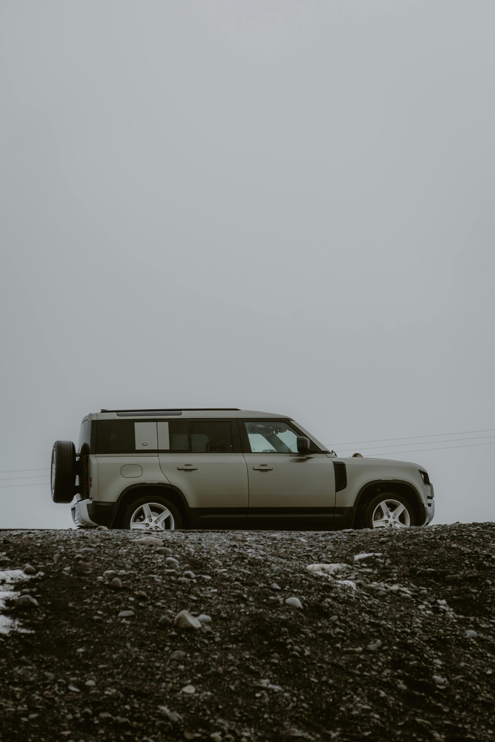 Land Rover Defender (Indore)
